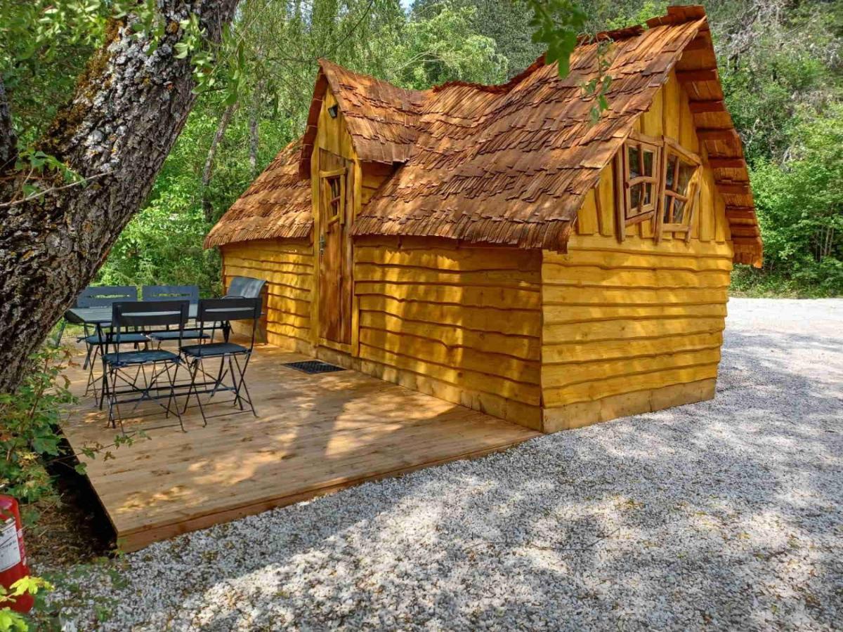 Camping La Ferme De カステラーヌ エクステリア 写真