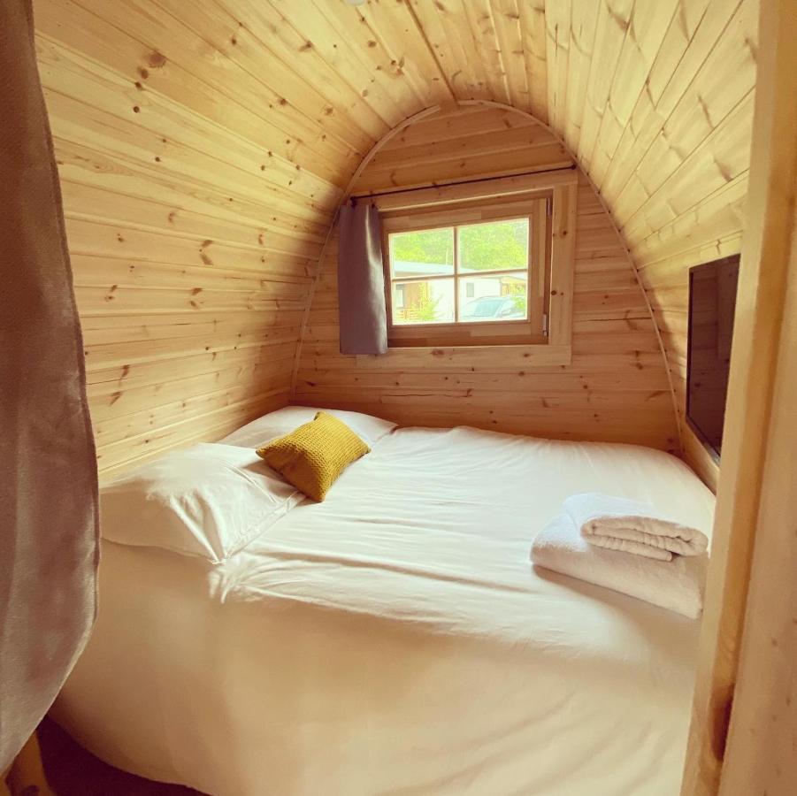 Camping La Ferme De カステラーヌ エクステリア 写真