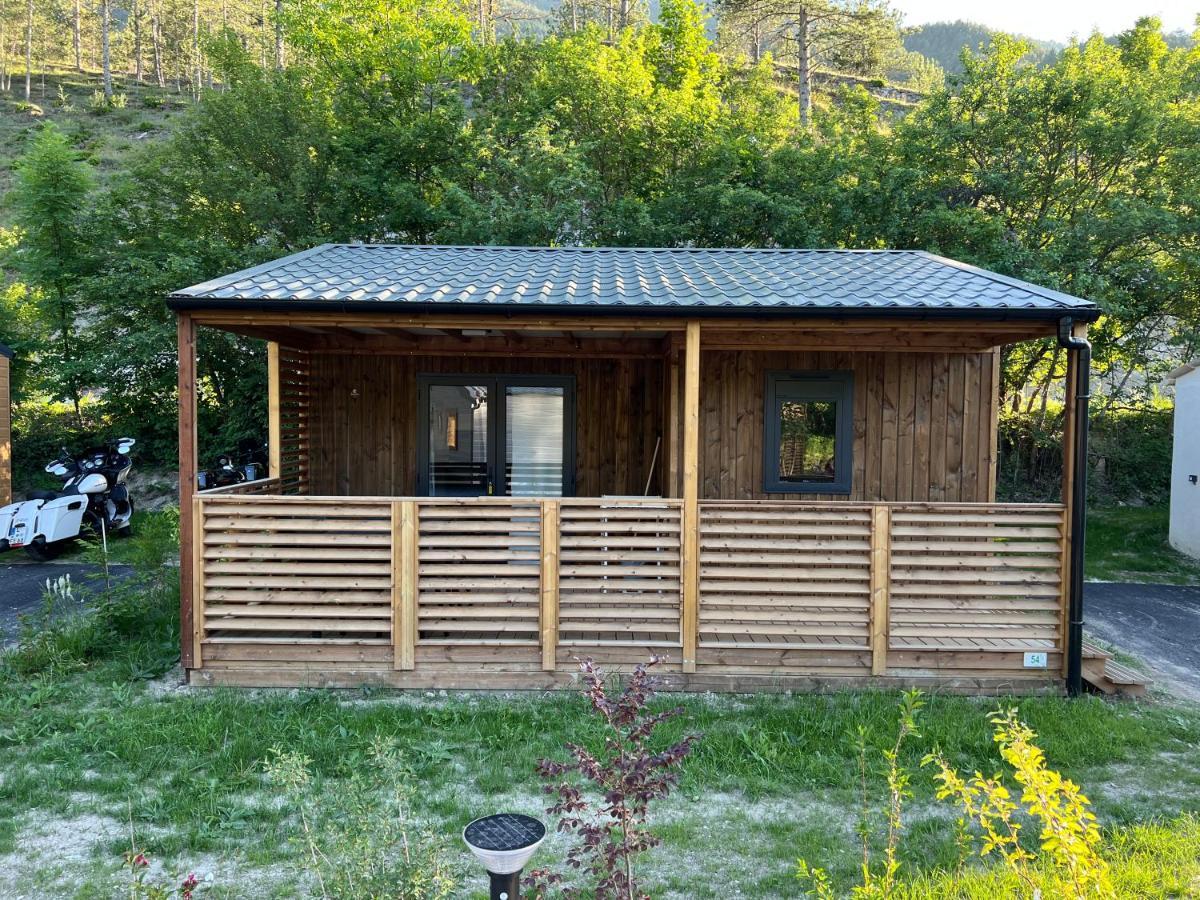 Camping La Ferme De カステラーヌ エクステリア 写真