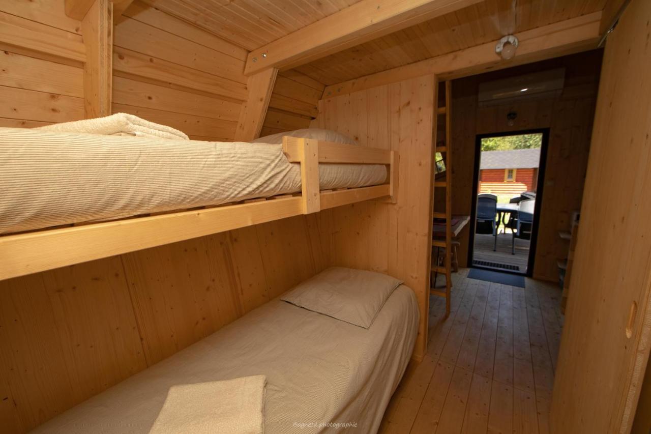 Camping La Ferme De カステラーヌ エクステリア 写真