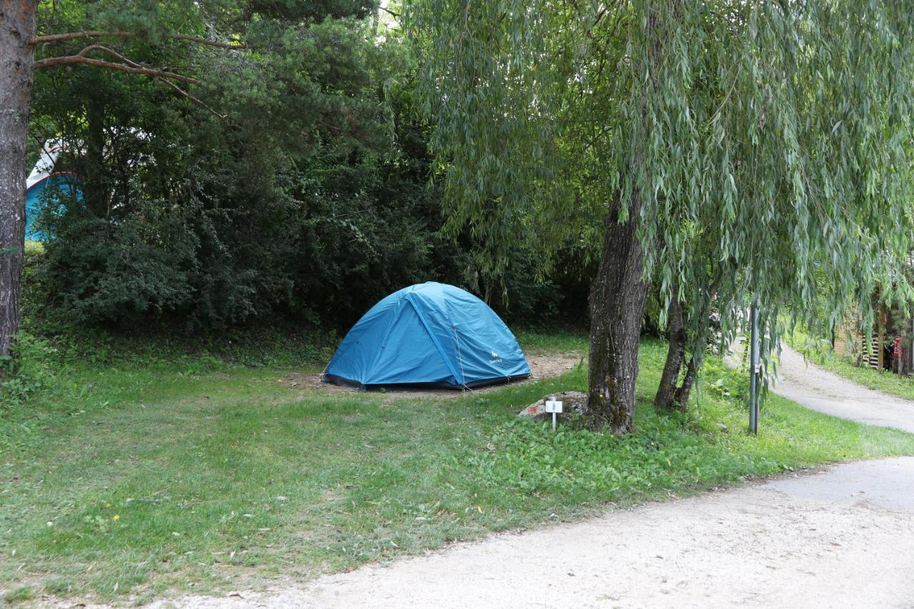 Camping La Ferme De カステラーヌ エクステリア 写真